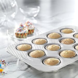 USA Pan American Bakeware Classics 12 Cup Cupcake and Muffin Baking Pan, Aluminized Steel