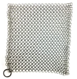 chain mail scrubber by crisbee - 316 stainless steel - rust resistant - perfect for cast iron and carbon steel cookware by crisbee