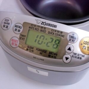 Zojirushi Rice Cooker 0.54l Ns-llh05-xa(for 220-230v, 50/60hz)