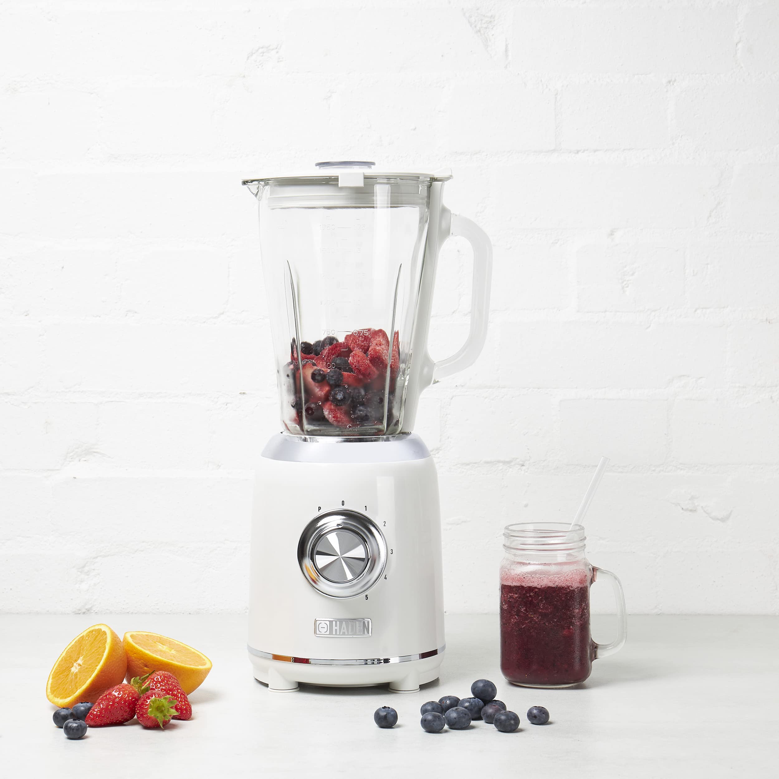 Haden 75062 Heritage 56 Ounce 5-Speed Retro Blender with Glass Jar