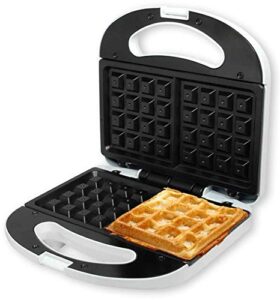 eurostar waffle maker with non-stick coated plates 760w