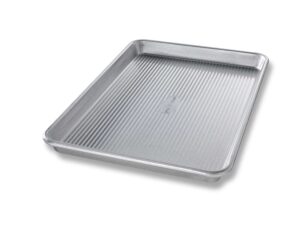 usa pan bakeware quarter sheet pan, warp resistant nonstick baking pan, made in the usa from aluminized steel