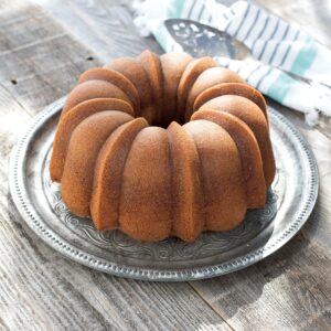 Nordic Ware Platinum Collection Anniversary Bundt Pan