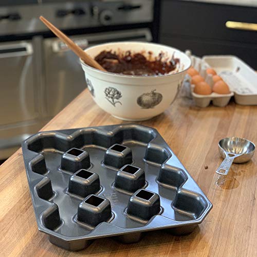 Bakelicious Original Crispy Corner Brownie Pan, Non-Stick