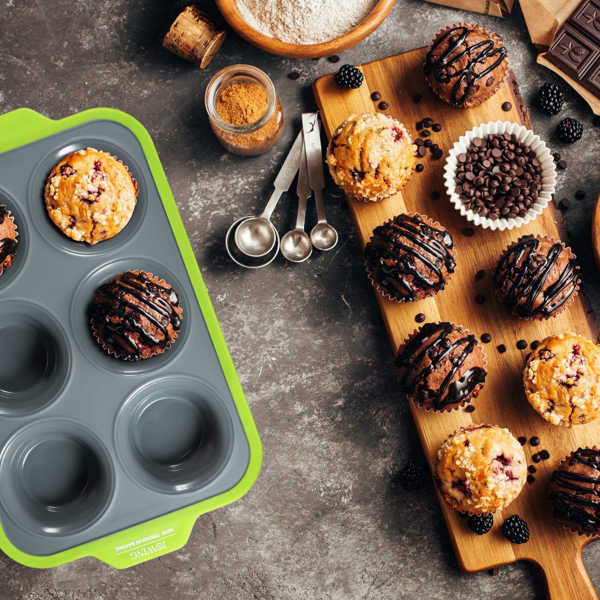 JXWING 6 Cups Non-stick Silicone Cupcake Baking Pan with Ergonomics Grips, Premium Stainless Steel Core Muffin Pan, Green