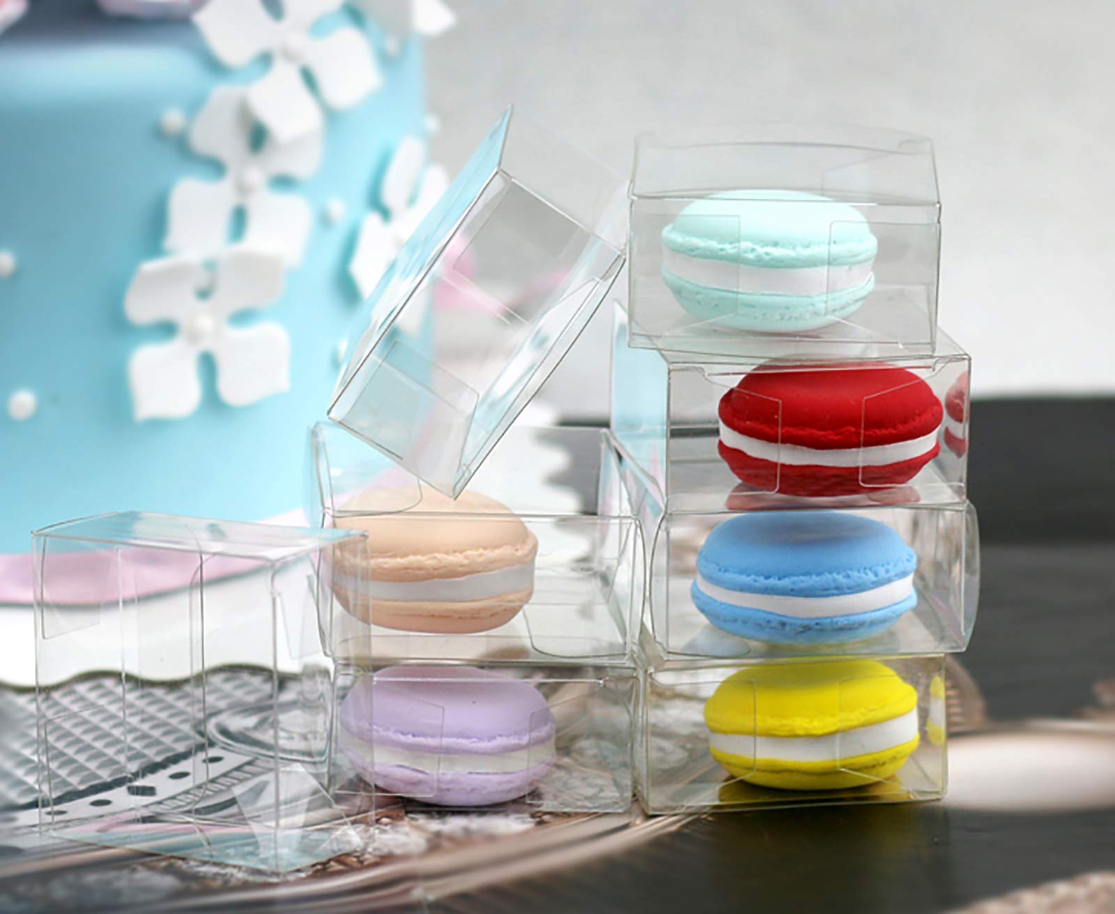 Nicunom 100 Pack Clear Macaron Boxes, Plastic Favor Boxes, 2.17" x 2.17" x 1.38" Bakery Boxes Candy Containers for Chocolate Cake Desserts Cupcakes Cookies Muffins Party Favors Packaging