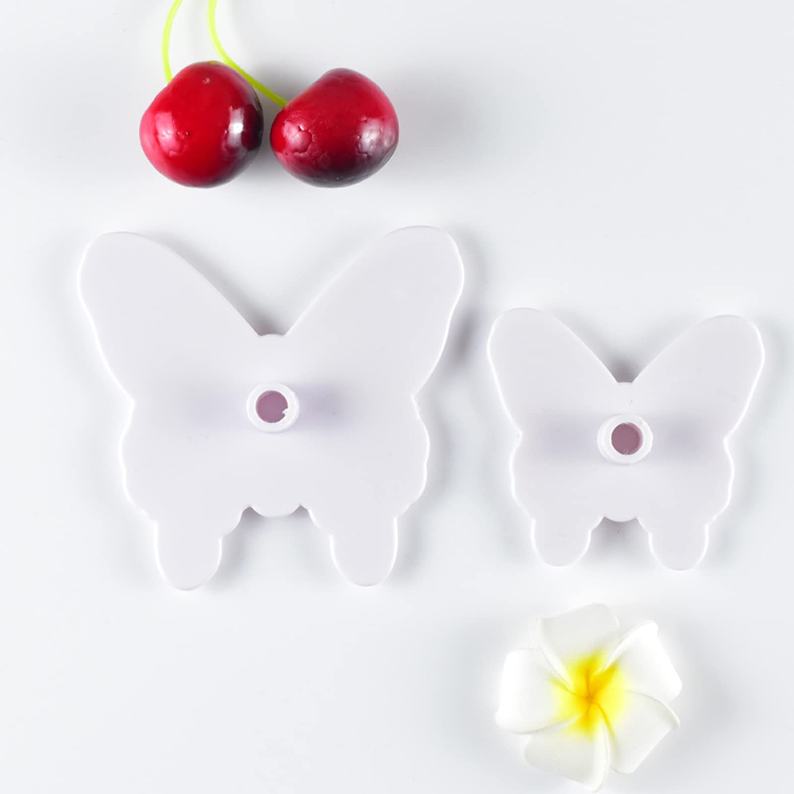 4Pcs Butterfly Fondant Mold Tiny Silicone Wings Fondant Cutter Butterfly Fondant Mold for Wedding Cake Decoration Sugarcraft Candy Fondant Grass Cutter for Gum Paste