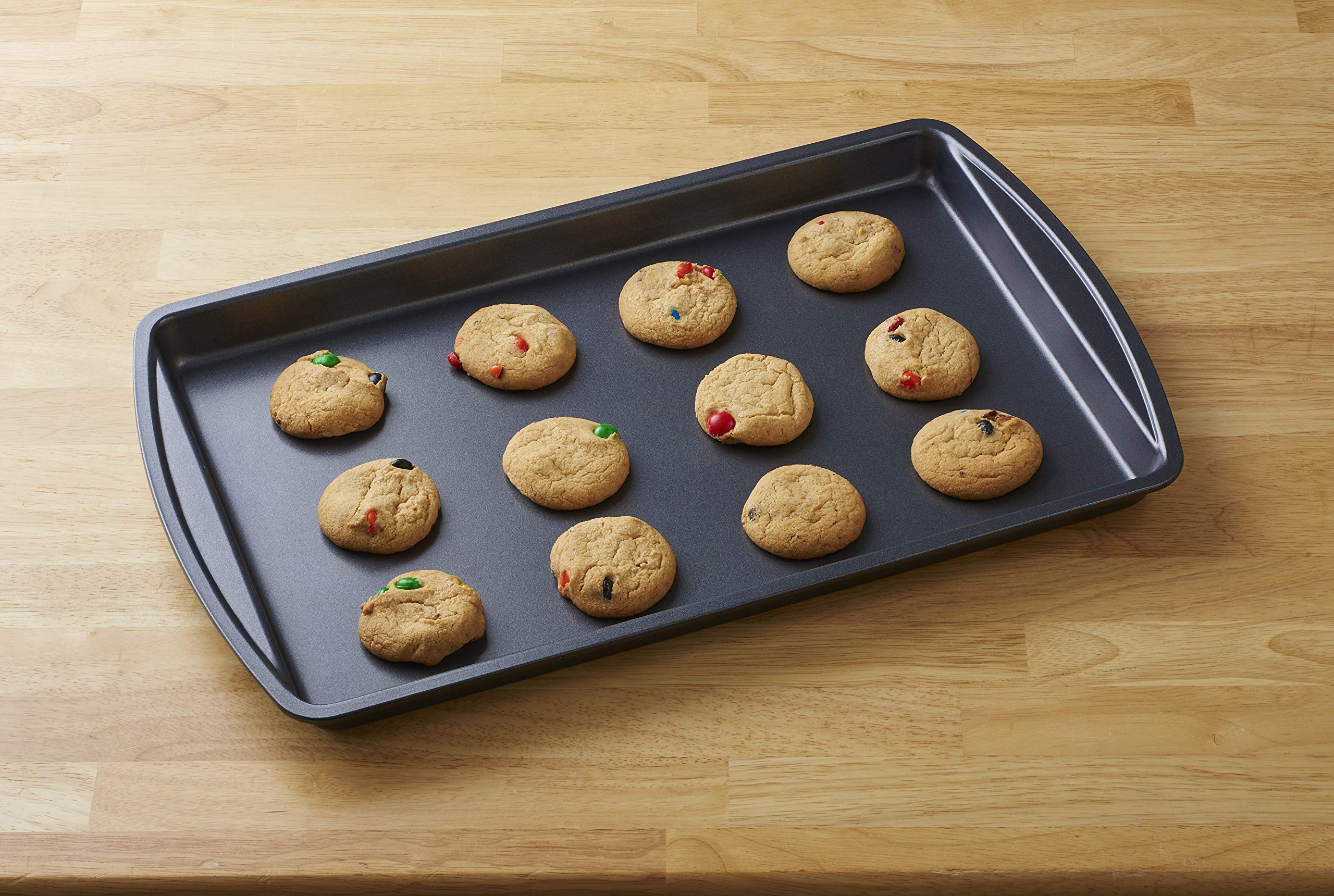 Nifty Cookie & Baking Sheets (Set of 3) – Non-Stick Coated Steel, Dishwasher Safe, Oven Safe up to 450 Degrees, includes Large/Med/Small Pans