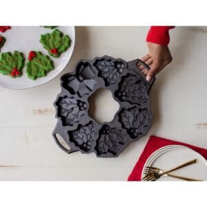 Lodge Cast Iron Holiday Wreath Pan 14.69 inch