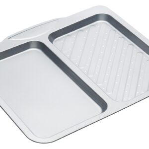 KitchenCraft Divided Baking Tray/Crisper with Non Stick Finish, 40 x 35.5 cm