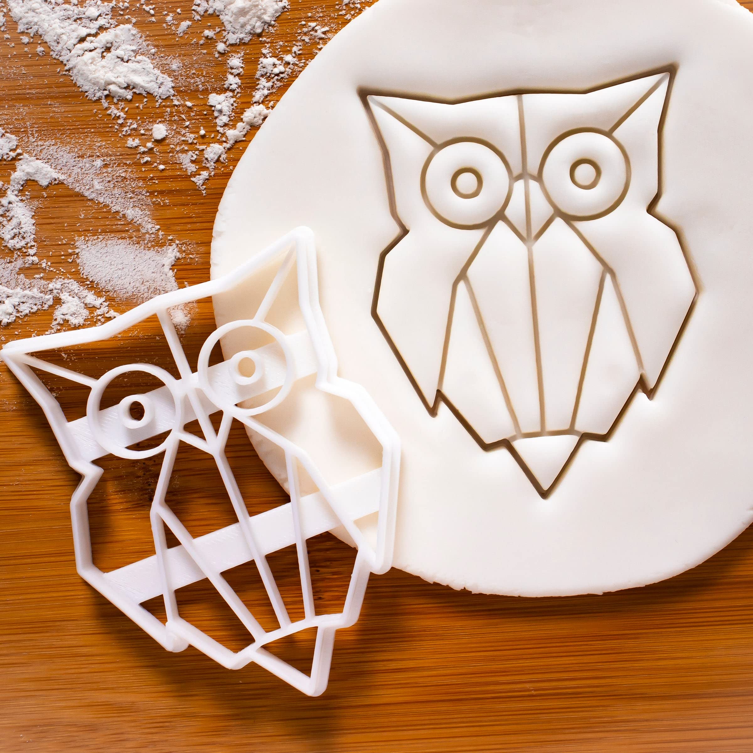 Origami Owl cookie cutter, 1 piece - Bakerlogy