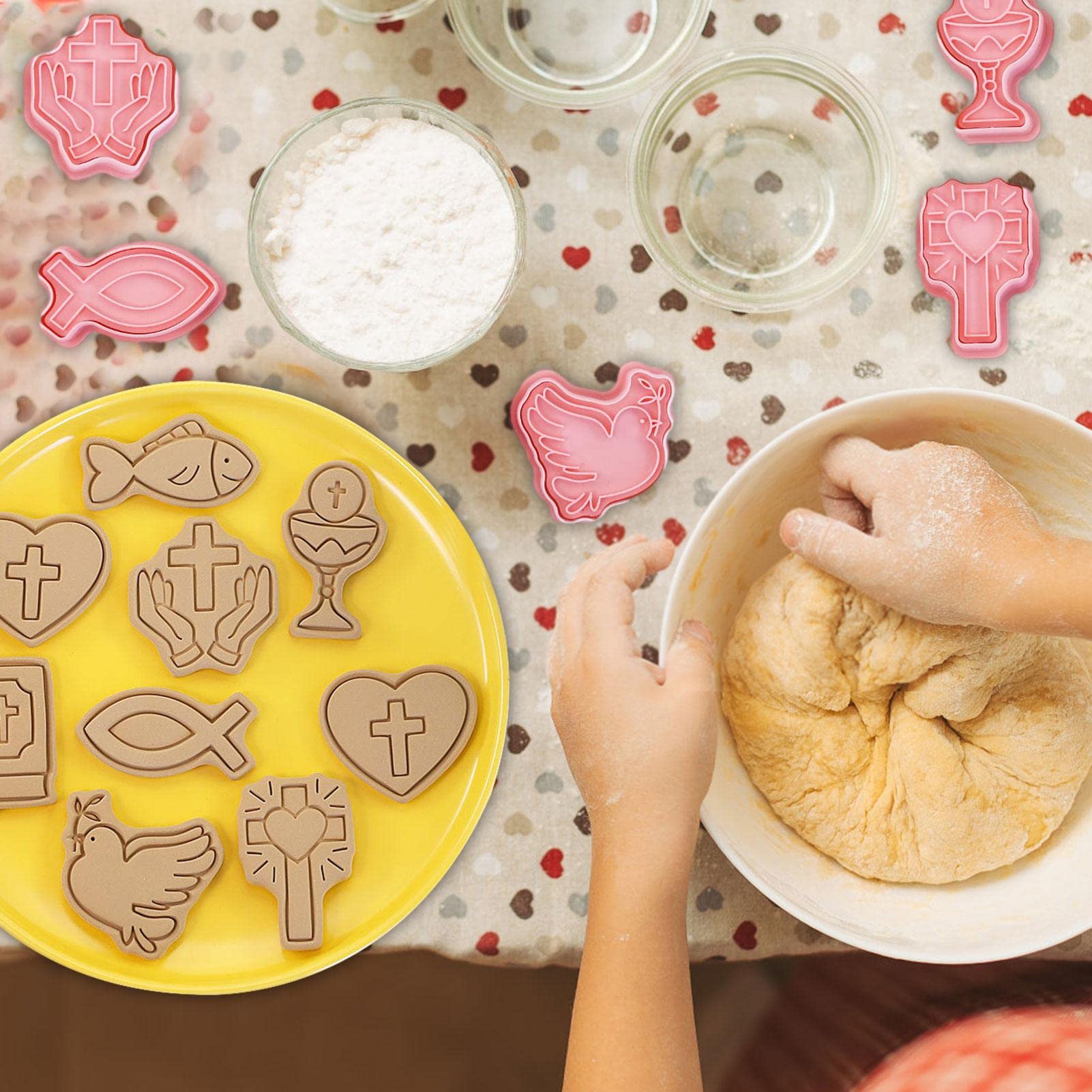 Kumprohu Christian Cookie Cutters,First Communion Christening Biscuit Molds - Chalice, Jesus Fish, Holy Cross, , Fancy Cross Biscuit Cutters for First Communion