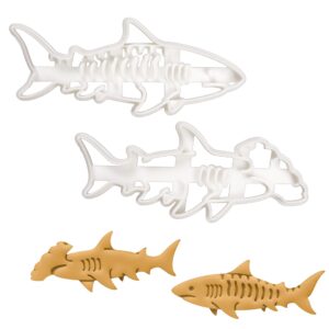 set of 2 shark cookie cutters (designs: hammerhead shark & tiger shark), 2 pieces - bakerlogy