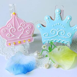 Cookie Crown 6 Pieces, Crown 4 + Aperture 1 + Diamond 1 Combination, Stainless Steel Crown Series Design Biscuit Knife Mold Set, King Crown, Queen Crown, Prince Crown and Princess Crown