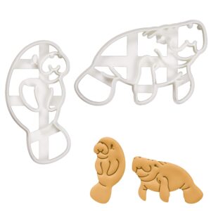 set of 2 manatee cookie cutters (designs: cute & realistic), 2 pieces - bakerlogy