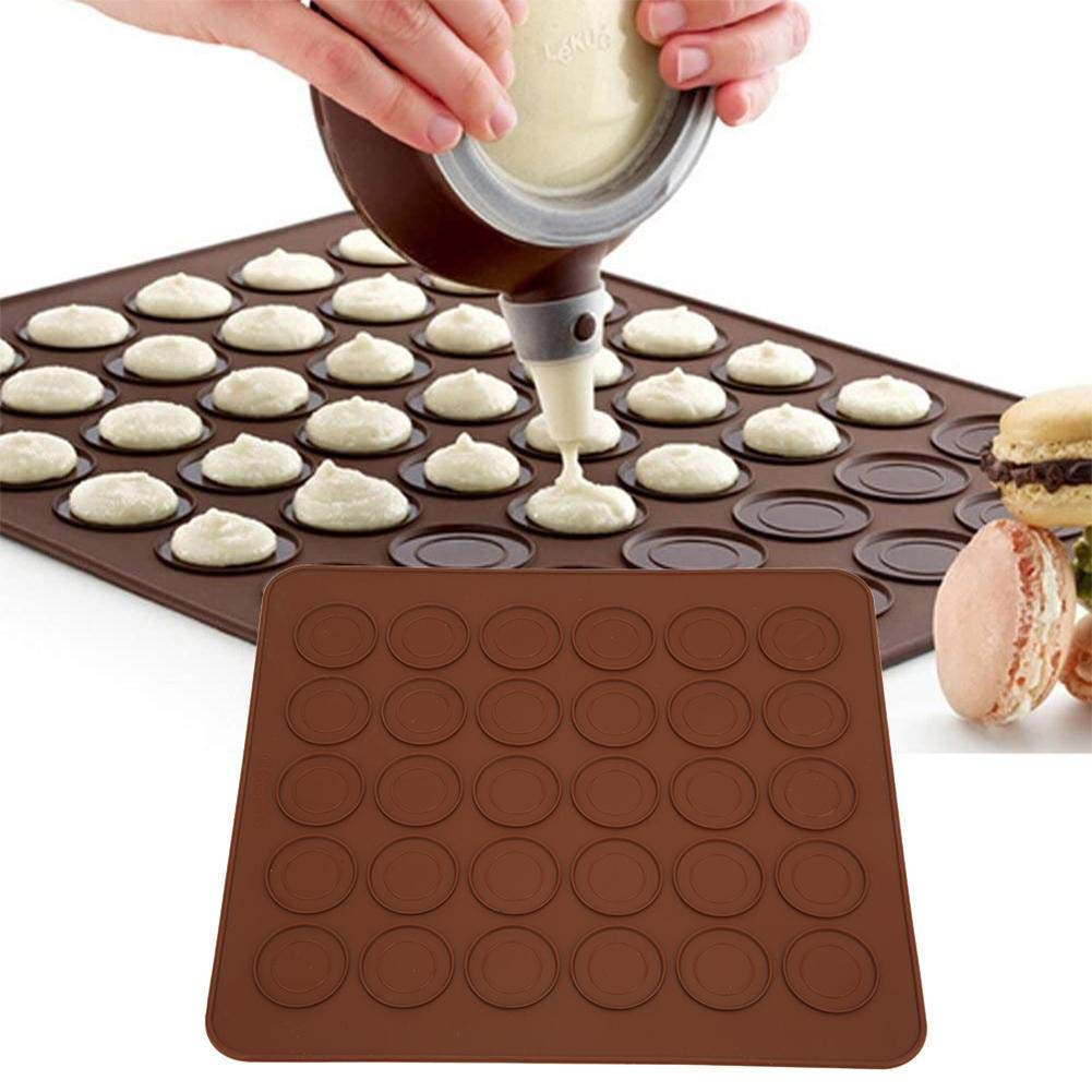 Silicone Macaron Mats, 2 Pieces of 30-Grid Macaron Pads Non-Sticking Kitchen Baking Molds Mats Pads for Making or Baking Macarons Cookies at Home Bakery Cake Shop