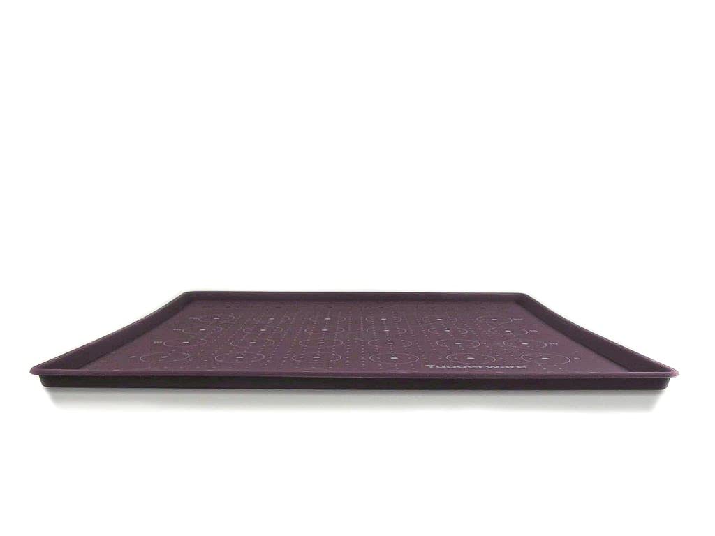 TUPPERWARE SILICONE BAKING SHEET / MAT (Purple)