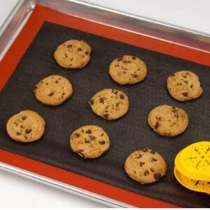 2 Pcs Baking Mat, 30x40cm Perforated Silicone Fiberglass Mat Biscuit Baking Pastry Baking Pan Mat Oven Liner Pad