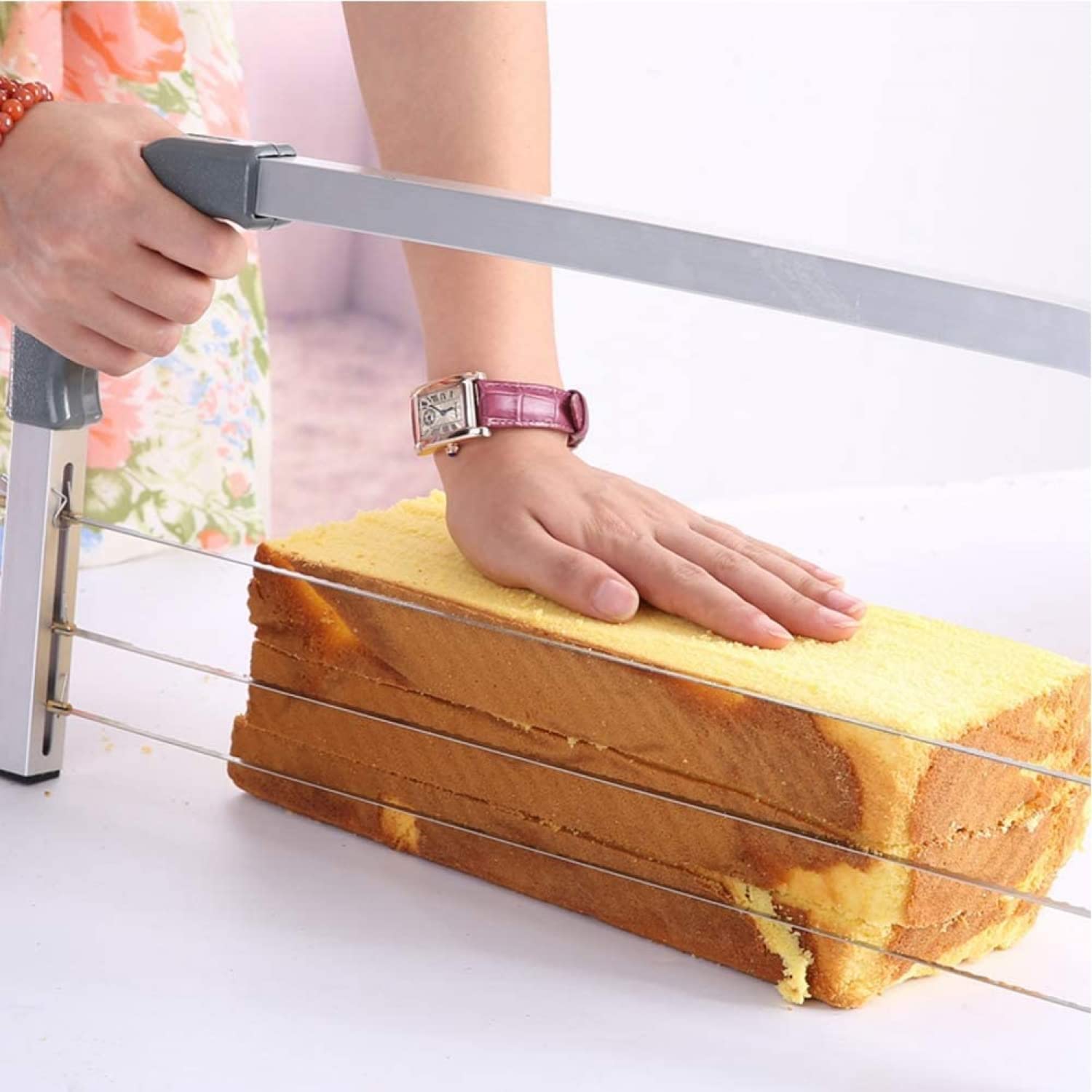 QJZZO Adjustable Cake Leveler Professional Layer Cake Slicer Cutter with 3 Stainless Steel Blades Baking Accessories for Bread Loaf Cake