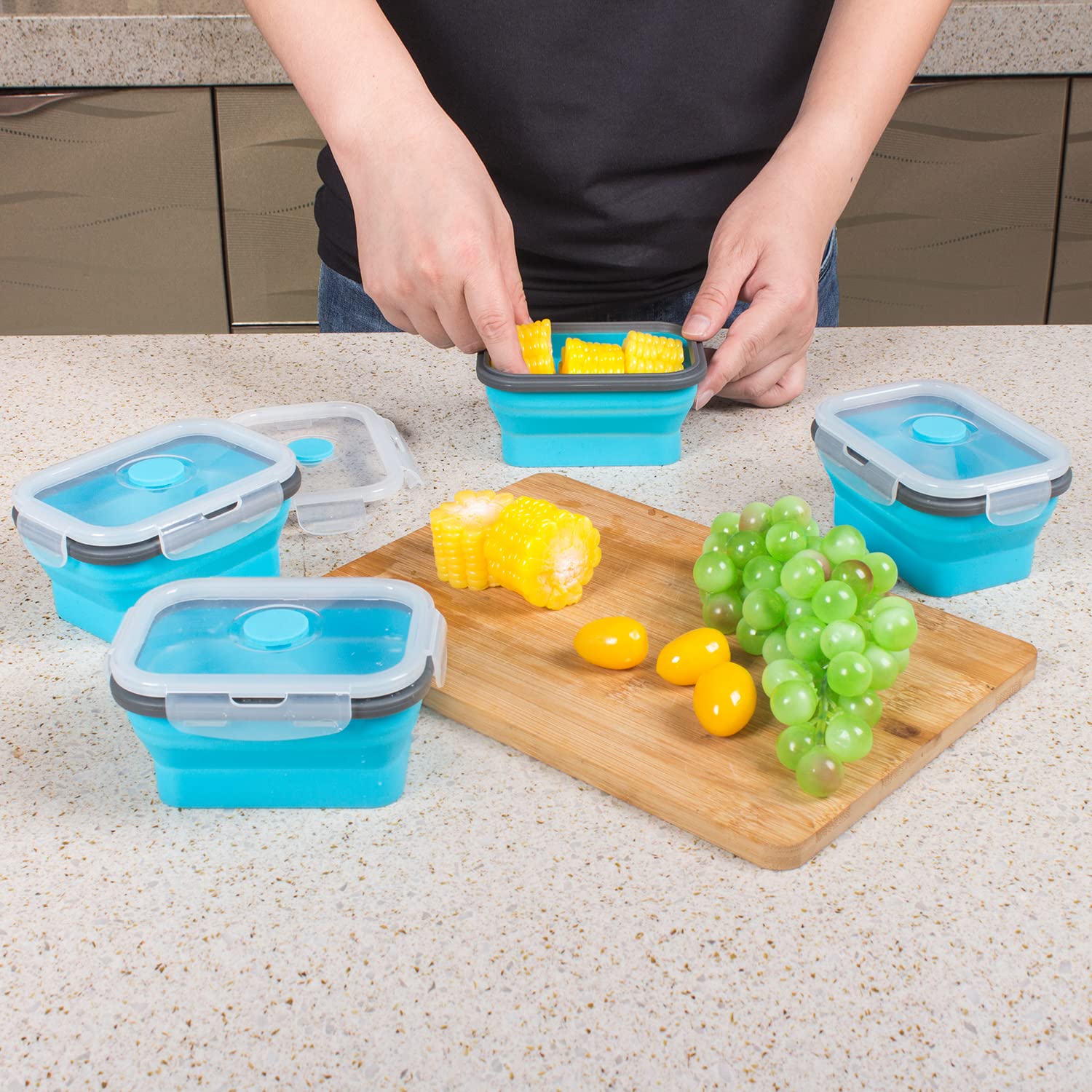 Annaklin Collapsible Food Storage Containers with Lids & Vent, 11.8 oz, Kitchen Stacking Silicone Collapsible Meal Prep Container Set for Leftover, Microwave Freezer Dishwasher Safe, Blue Small 4 Pack