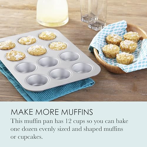 Chicago Metallic Commercial II Traditional Uncoated 12-Cup Muffin/Cupcake Pan, 15.75-inch by 11-inch