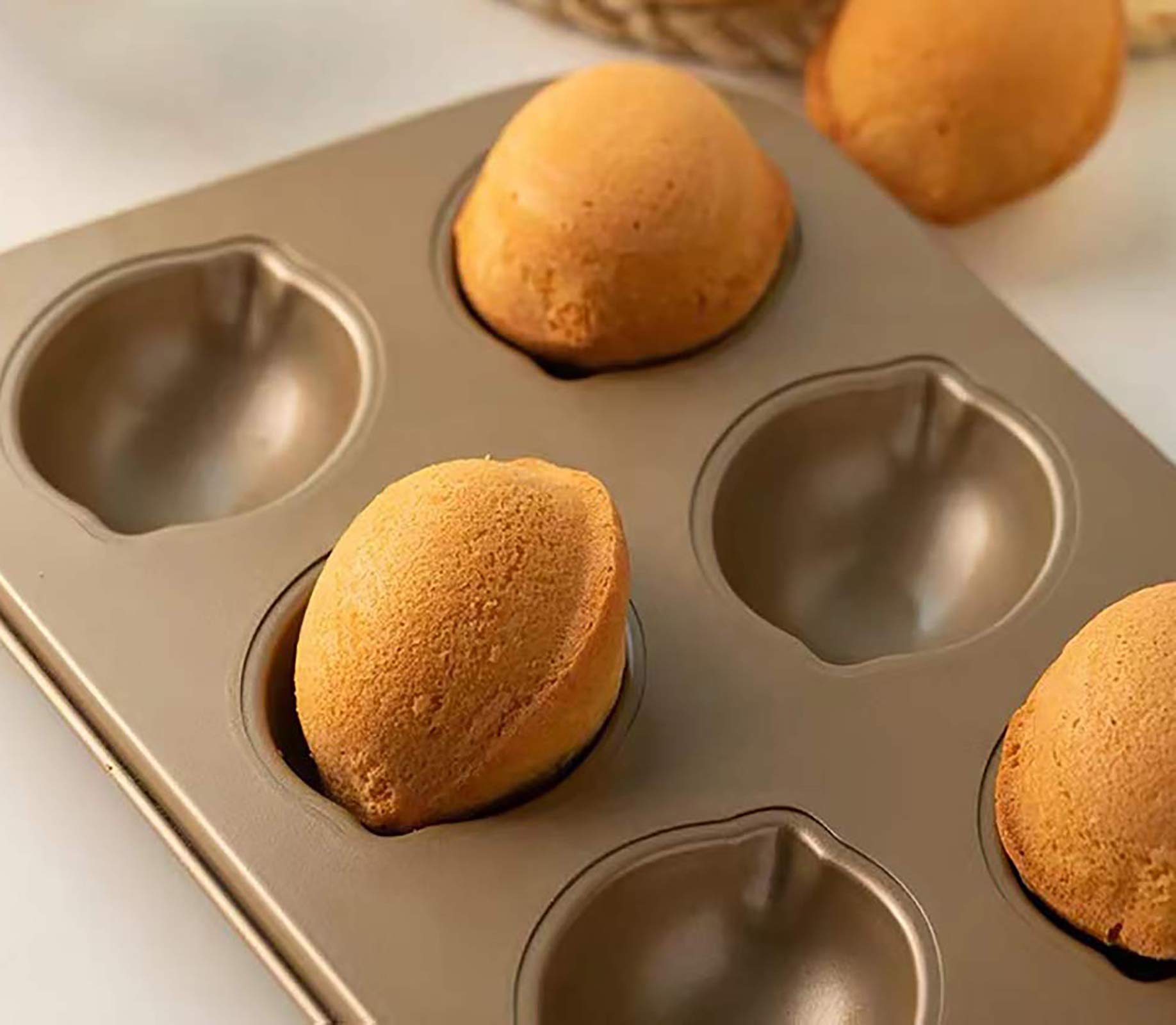 TOPZEA 2 Pack Muffin Pan, 6-Cup Non Stick Muffin Pan Lemon Shaped Baking Mold Cake Mold Cupcake Pan for Oven, Quick Release Bakeware for Pudding, Dessert, Mousse, Gold