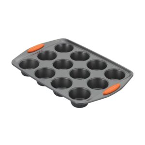 Rachael Ray Nonstick Bakeware, Rectangle - 9 Inch x 13 Inch, Gray & Yum -o Nonstick Bakeware 12-Cup Muffin Tin With Grips / Nonstick 12-Cup Cupcake Tin With Grips - 12 Cup, Gray