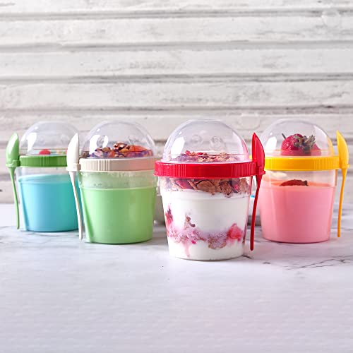 Crystalia Yogurt Parfait Cups with Lids, Breakfast On the Go Plastic Bowls with Topping Cereal Oatmeal Salad or Fruit Container with Spoon for Snack Box, Reusable Set of 4 (Small 17 oz)