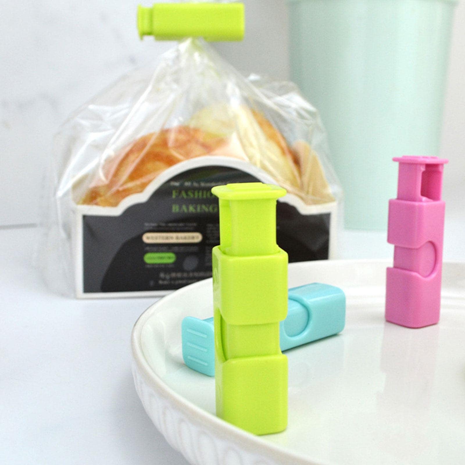 Tsugar Bread Bag Clips, Bread Bag Seal Clip Reusable Easy Squeeze & Lock for Snack Food Bread Bag, Strong Moistures-Proof Fresh-Keeping Sealing Clip