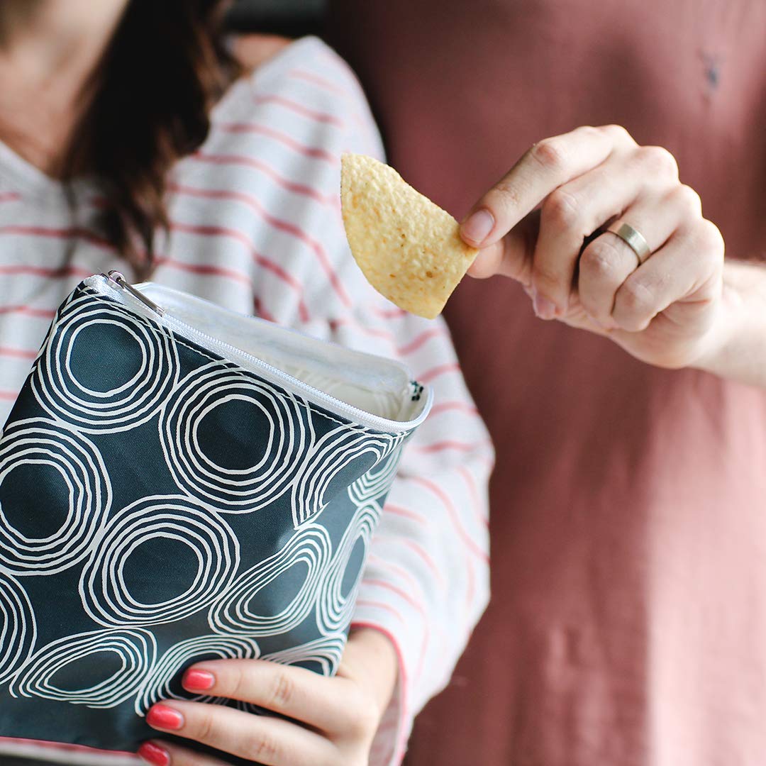 Lunchskins Reusable 2 Piece Zippered Food Storage Bag Set, 1 Sandwich Bag + 1 Snack Bag, Charcoal Circles