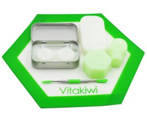 vitakiwi silicone wax container 5ml 26ml 15ml skull 34ml multi compartment containers + large hexagon mat + carving tool + tin caryying box, glow in the dark (green)
