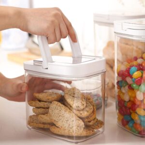 Lightweight Fliplock Containers Set 8 Pcs.