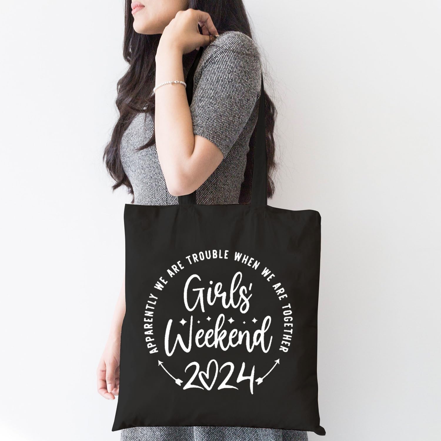 Girls Weekend 2024 Canvas Tote Bag Funny Girls Trip Reusable Shopping Bag Shoulder Bag for Women Funny Gift