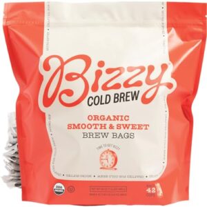 bizzy organic cold brew coffee | smooth & sweet blend | coarse ground coffee | medium roast | micro sifted | specialty grade | 100% arabica | brew bags | 12 count | makes 42 cups