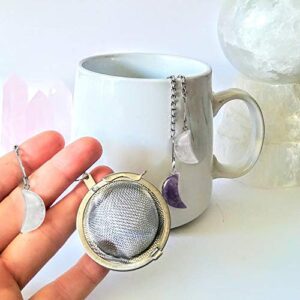 2pcs Tea Infuser, Scdom Stainless Steel Ball Mesh Tea Strainer, Amethyst & White Crystal Moon Pendant Tea Ball Tea Filter with Extended Chain Hook for Brew Fine Loose Tea and Spices & Seasonings