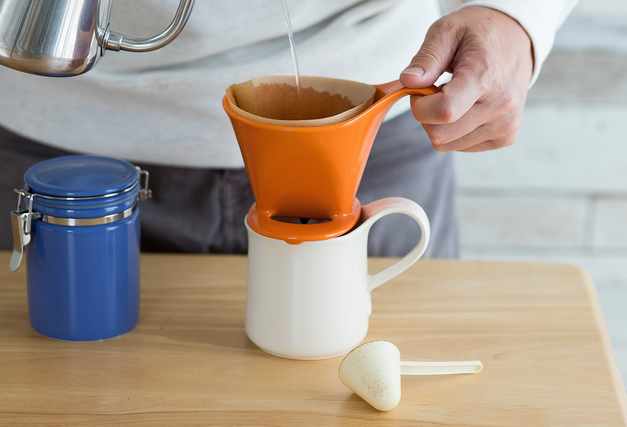 Bee House(R) Pour Over Ceramic Coffee Dripper (filter size #2 or #4) Crafted in Japan - Jeans Blue