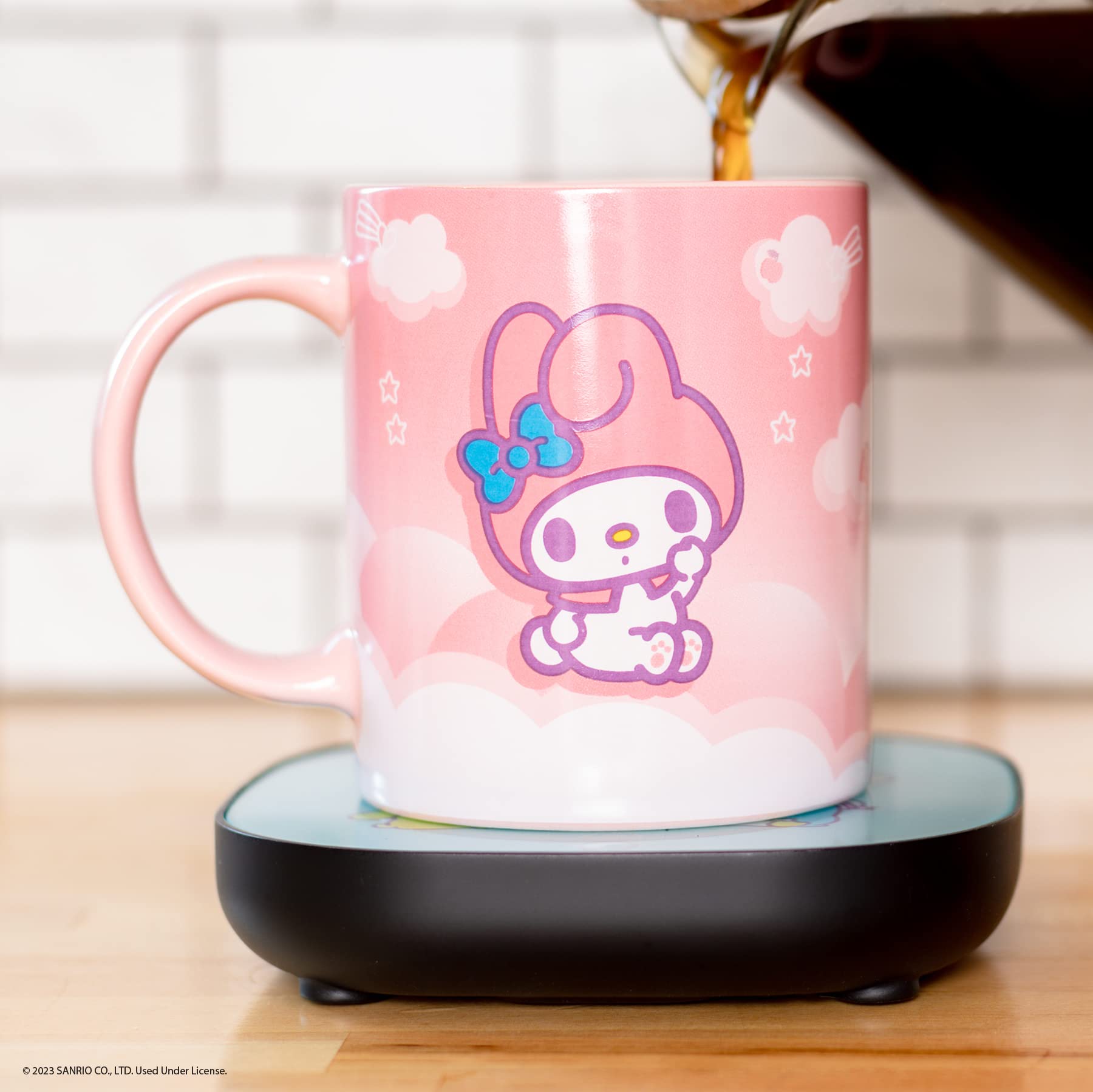 Uncanny Brands My Melody Coffee Mug with Electric Mug Warmer – Keeps Your Favorite Beverage Warm - Auto Shut On/Off