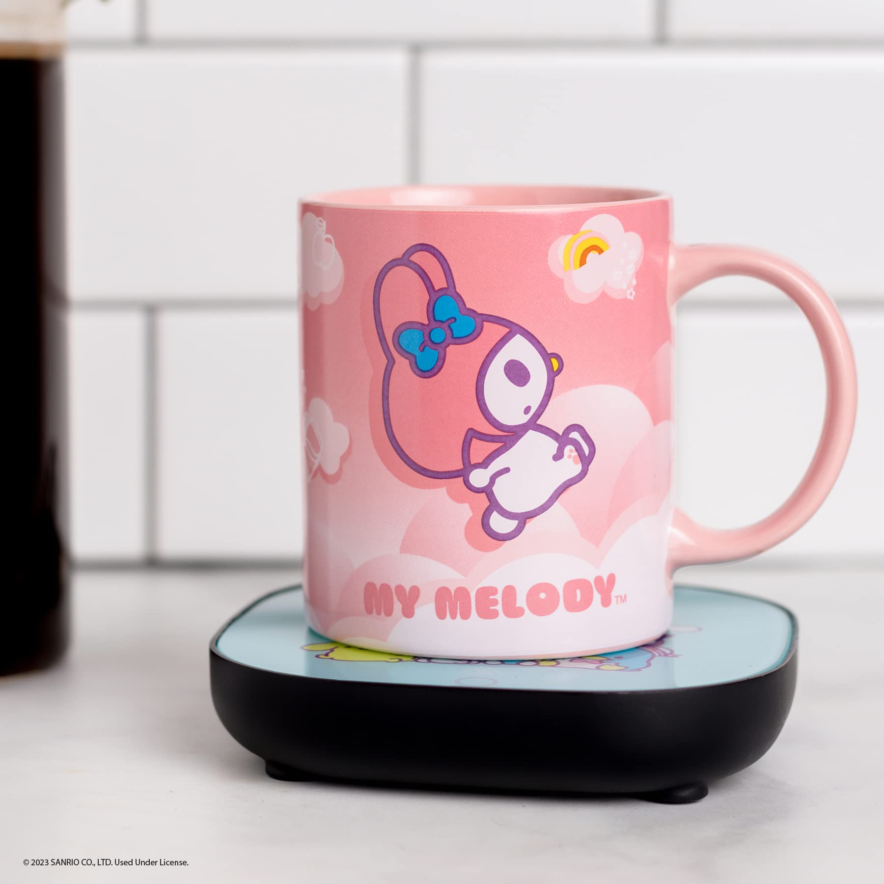 Uncanny Brands My Melody Coffee Mug with Electric Mug Warmer – Keeps Your Favorite Beverage Warm - Auto Shut On/Off