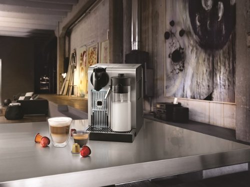 Nespresso Lattissima Pro Espresso Machine by De'Longhi with Milk Frother, Silver