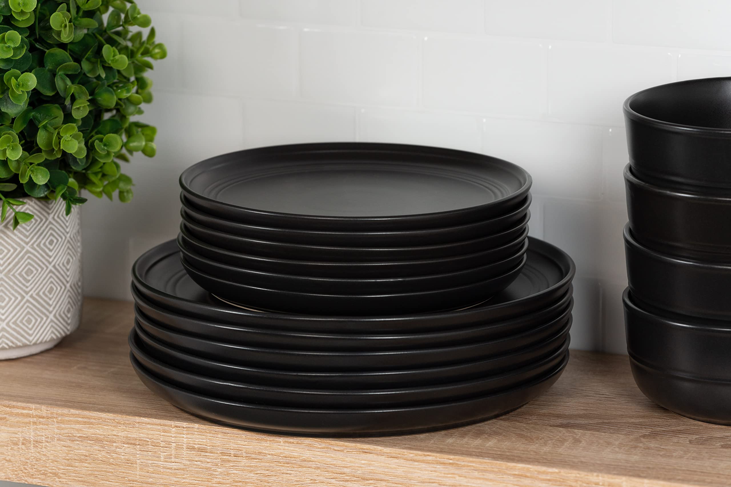 Double Line 10.5" Dinner Plate, Set of 6, Matte Black