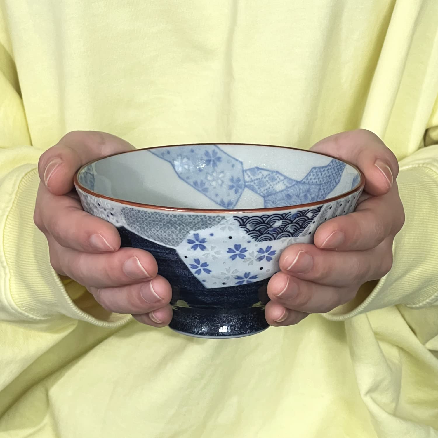 MINO WARE JAPAN Traditional Style Japanese Ceramics Rice Bowl Chawan Pottery, Dishwasher Microwave Safe Made in Japan (Yuuzen, Medium (oohira))