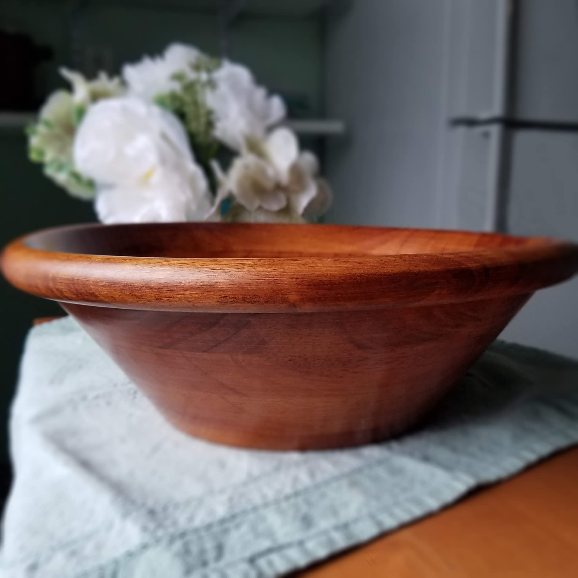 Lipper International Cherry Finished Round Rim Bowl for Salads or Fruit, 12" Diameter x 4" Height, Single Bowl