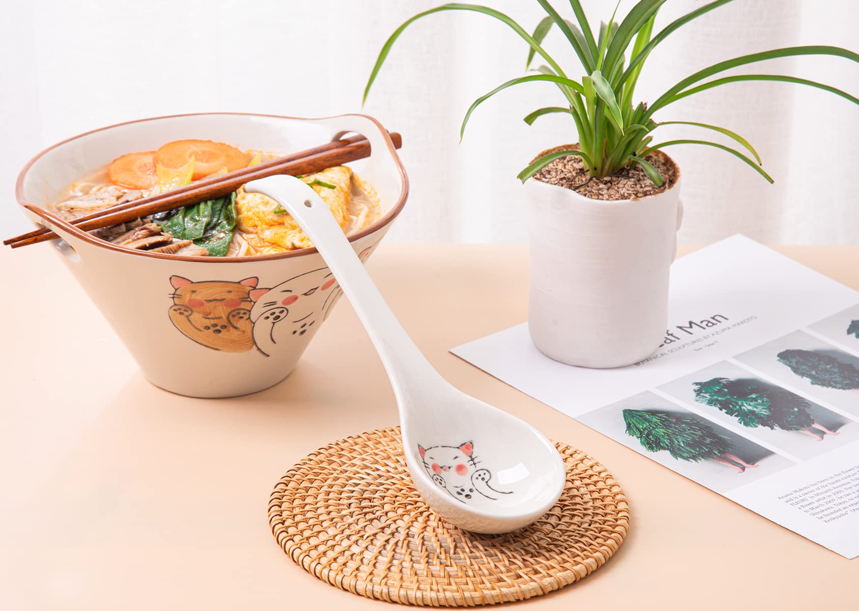 LLDAYU large Ceramic Japanese Ramen Noodle Soup Bowl, 27 Ounce Deep Bowl, with Matching Spoon and Chopsticks for Udon Soba Pho Asian Noodles.Dishwasher & Microwave Safe(Lucky Cat)