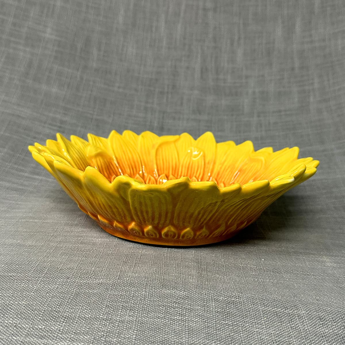 FORLONG Ceramic Medium Fruit Bowl Dessert Cake Candy Snack Plate, Hand Painted Sunflower-shaped Decorative Bowl, Art Tabletop Home Décor -10.8inches