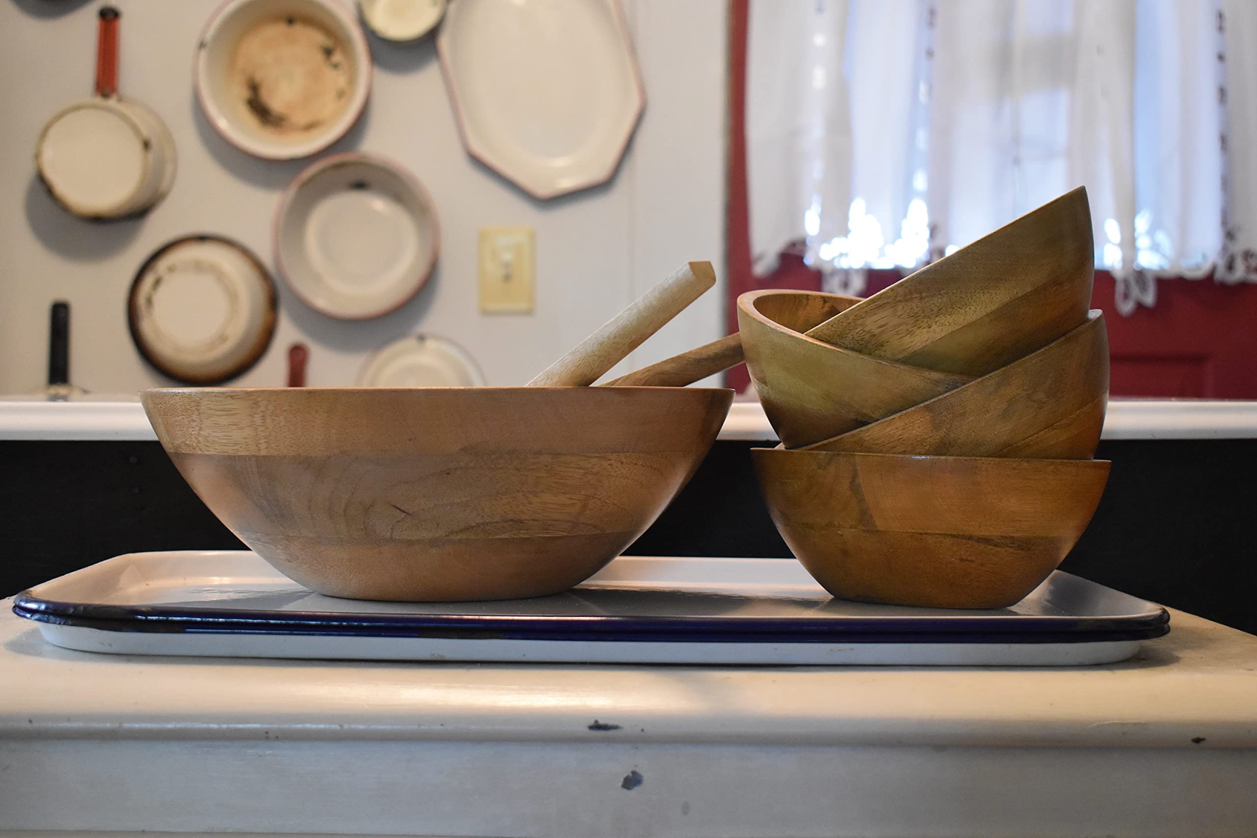 Fairwood Way Wooden Salad Bowl and Four 7 Inch Dinner Salad Bowls