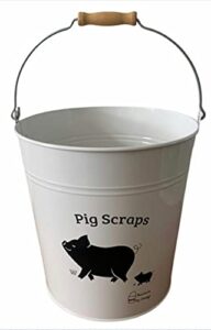 pig scraps bucket