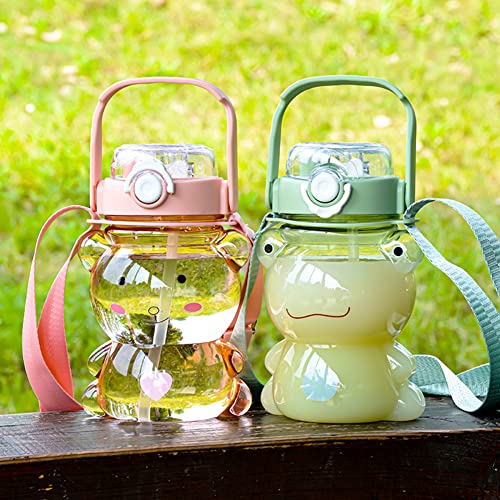 LIXERY Kawaii Frog Water Bottle Cute Clear Green Frog Water Bottle with Straw and Strap Plastic Drinking Bottle Leakproof Jug for Girl School Sport 29oz, 4.7*4.7*7.7 Inch (84RJ13VOTGO1242Q5KM)