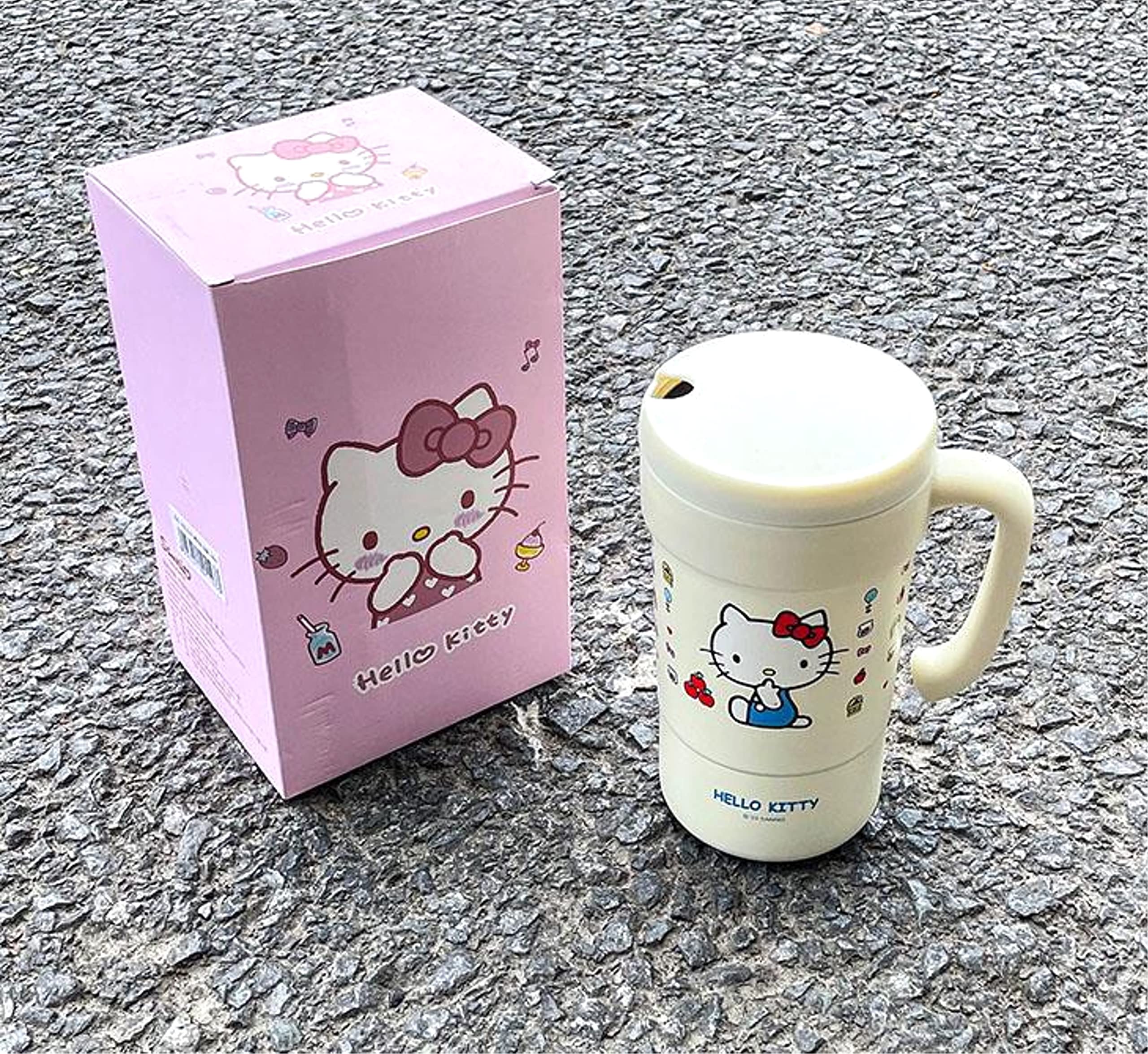 Everyday Delights Hello Kitty Stainless Steel Insulated Cup with Lid, Straw & Stir Stick, 580ml (White)