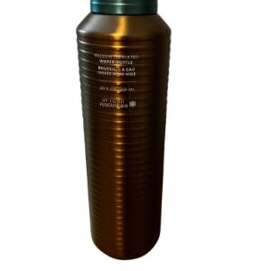 Starbucks 2022 Green and Gold Ombre Striped Vacuum Insulated Stainless Steel Water Bottle with Siren lid