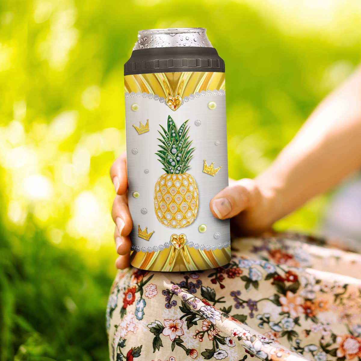 ZOXIX Pineapple Can Cooler With Lid Insulated Stainless Steel Tumbler Can Holder Travel Cup 16 Oz 4-in-1 Funny Things For Teen Girls Birthday Present Personalized Name Gifts Ideas